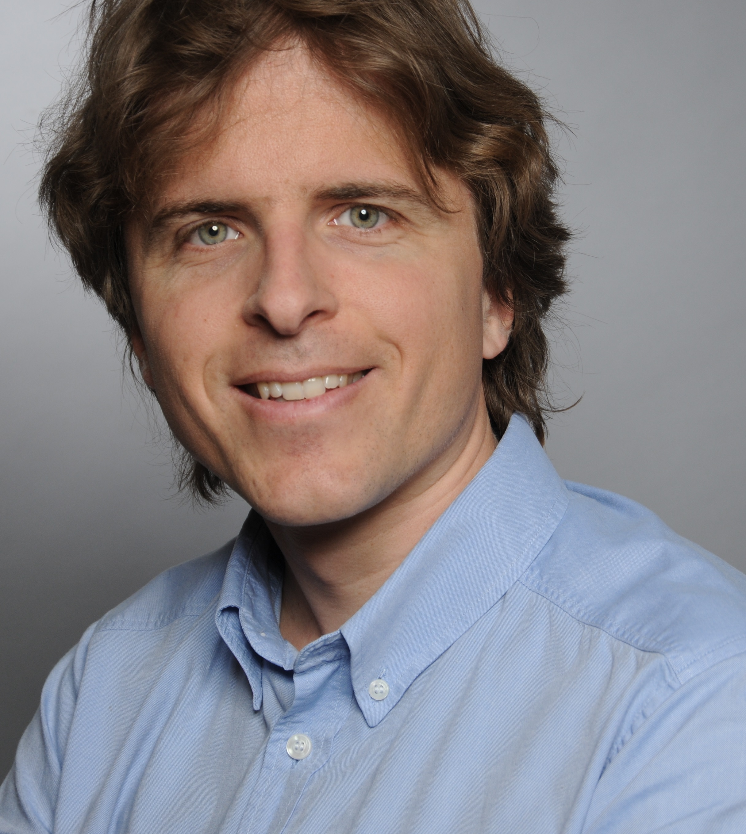 Dr Stefan Schmid