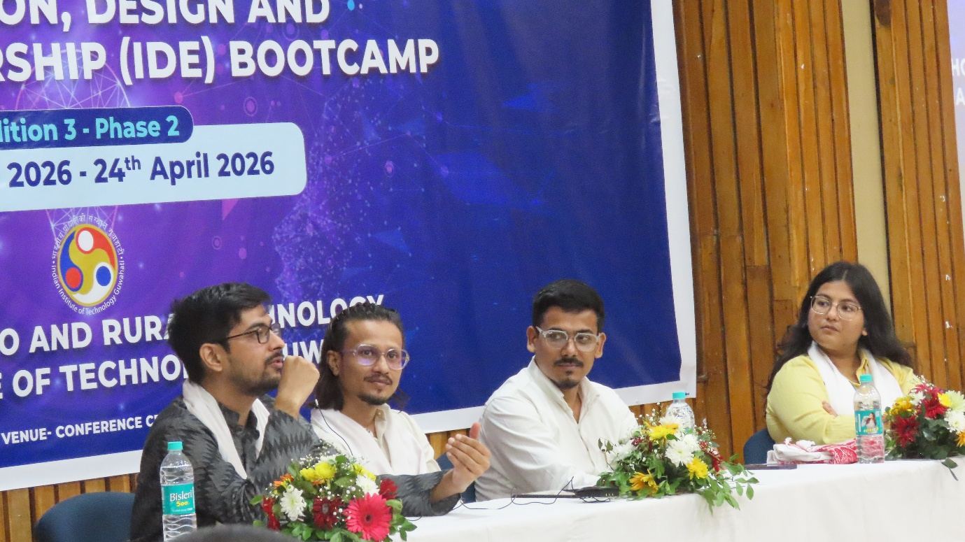 Entrepreneurial talk with young startup founders