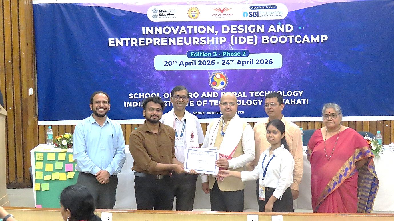 Guests distributing certificates of participation