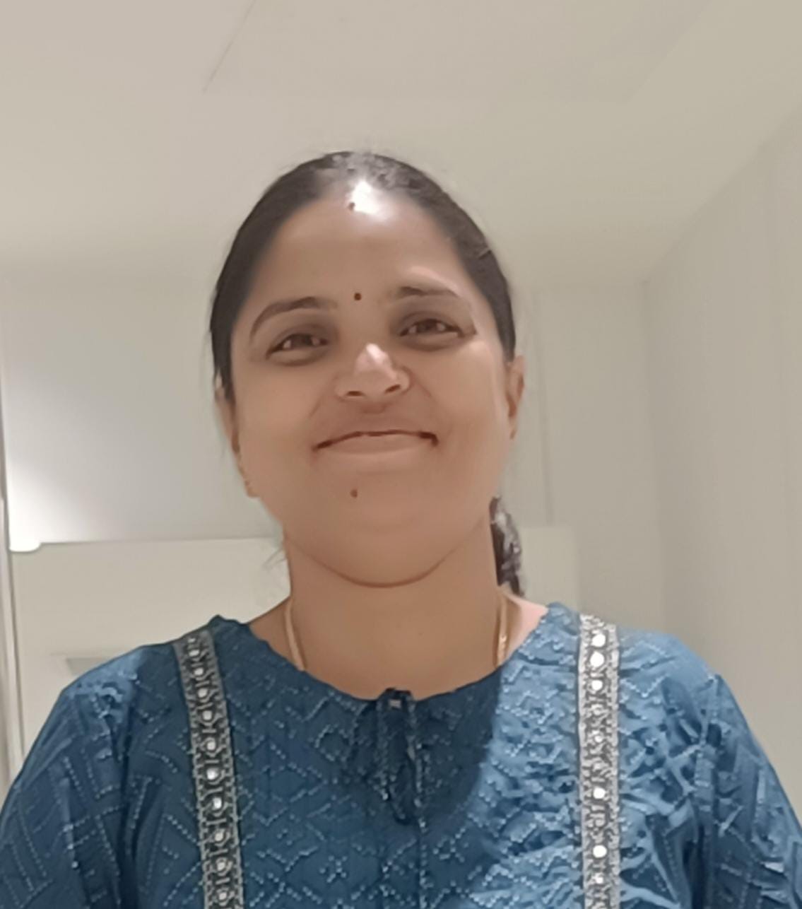 Dr. Suganya E